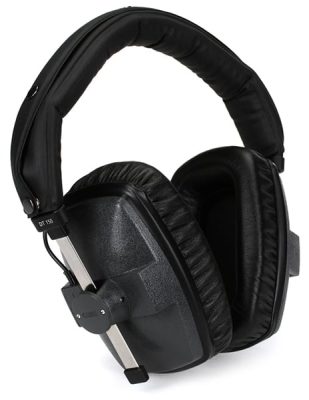 Beyerdynamic DT 150 Review [2025] - Industry Defining Cans